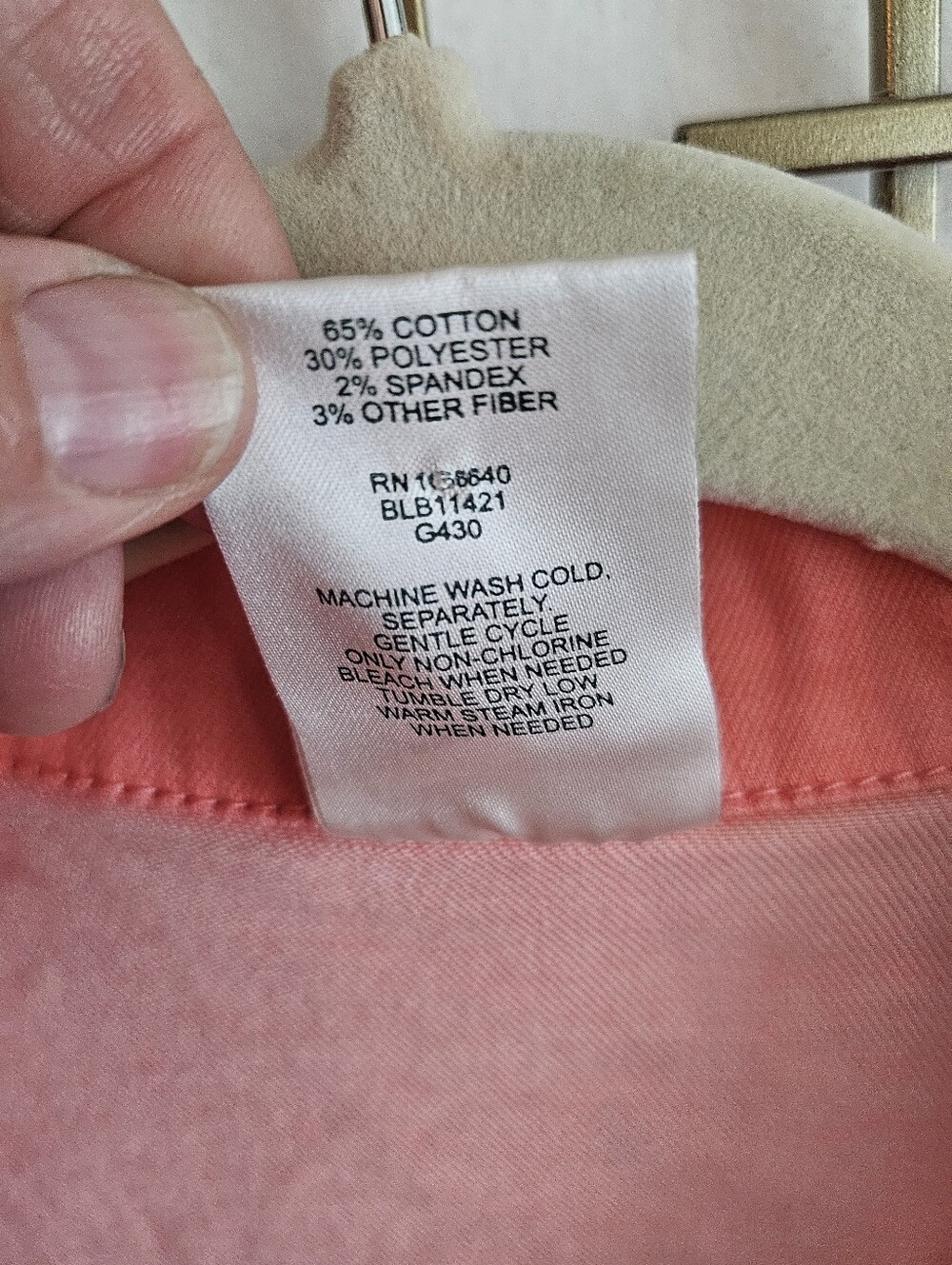 XL- Blair- Sleeveless Denim Vest - Picture 3 of 4